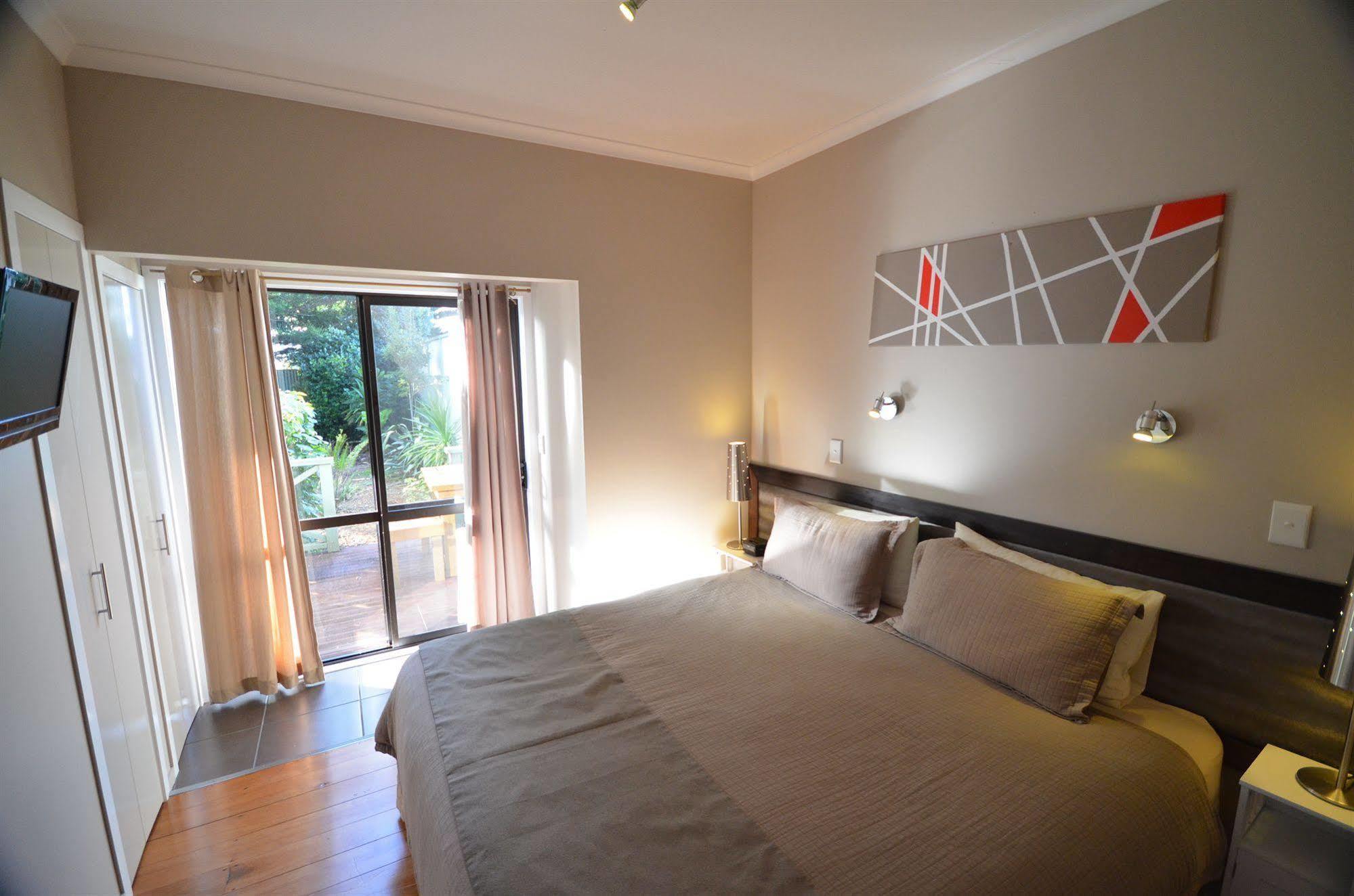 Cumberland Resort & Spa Burnt Pine Bagian luar foto